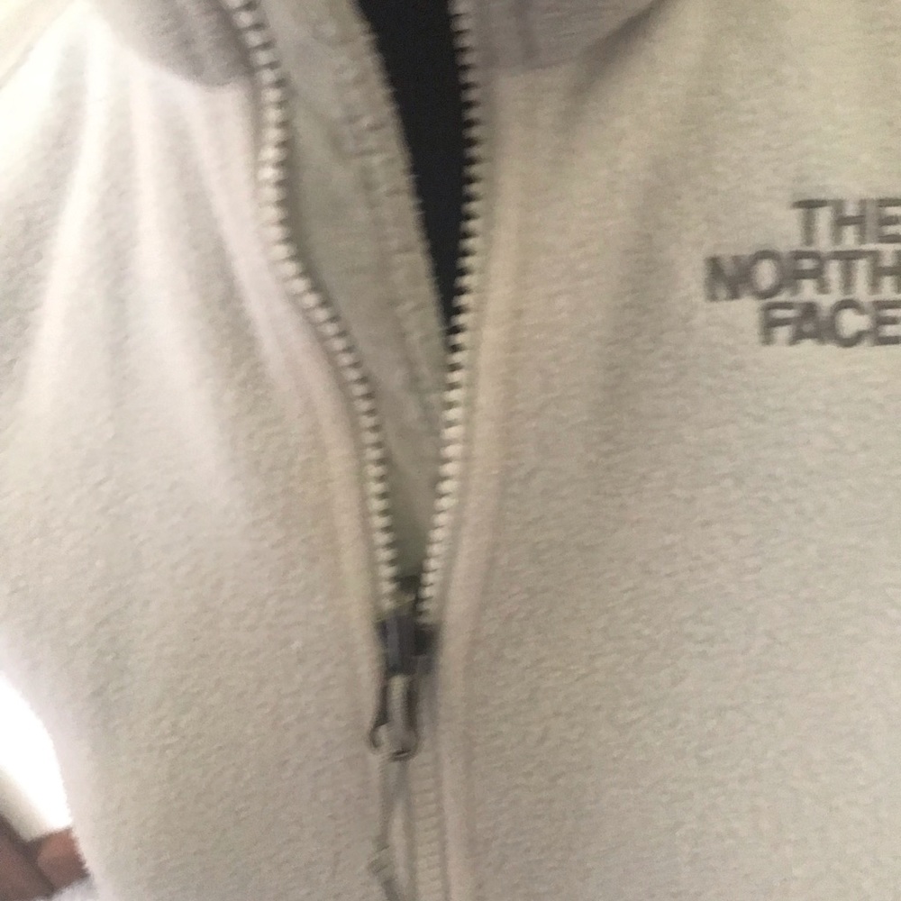 North Face fleece jacket - Picture 8 of 11